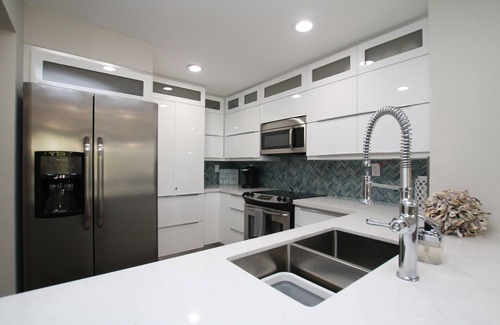 Rock Harbor House | Unwind at Casa Mar with Ocean Views, Pools & Tennis Courts