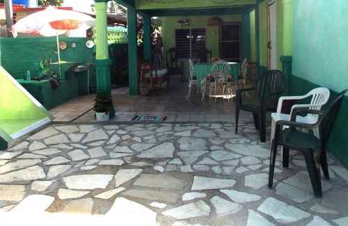 Santa Lucia House | Casa Mar Verde: Oceanfront Retreat with Pet-Friendly Comfort
