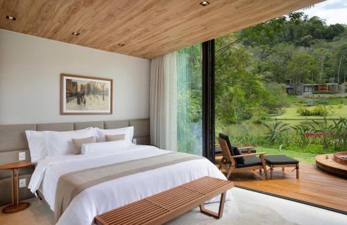 Correas Hotel | Luxury Retreat at Casa Marambaia Hotel with Oceanfront Views