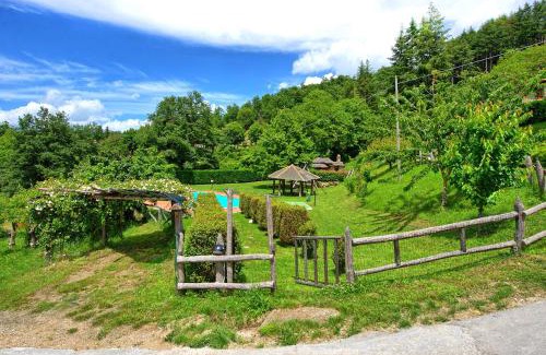 Pieve di Chio House | Inviting Casa Margherita 2: Pet Friendly with Pool Access