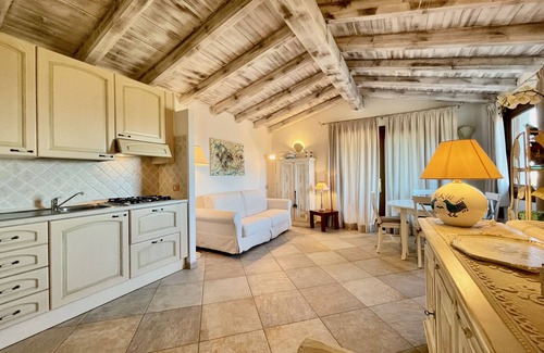 Pittulongu Apartment | Welcoming Casa Marià with Breakfast and Family Amenities