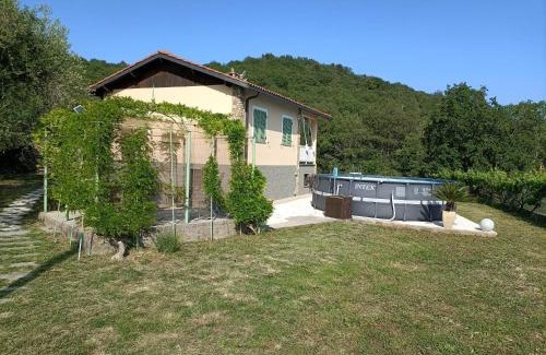 Pontedassio House | Discover CASA MARI: Oceanfront Paradise for Families & Pets