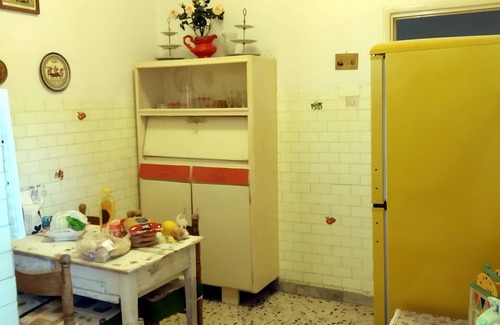 Minturno Apartment | Casa Maria Civita: Tranquil Getaway Near the Sea with Spa
