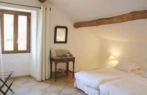Nonza Bed & Breakfast | Beautiful CASA MARIA: Beachfront with Ocean Views