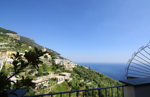 Montepertuso Bed & Breakfast | Discover Casa Maria Grazia: Pet-Friendly Oceanfront Retreat