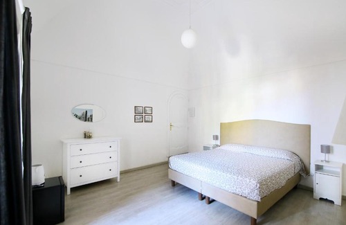 Montepertuso Bed & Breakfast | Discover Casa Maria Grazia: Pet-Friendly Oceanfront Retreat