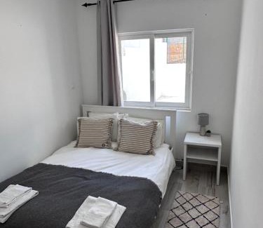 Lagos Villa | Inviting Casa Maria João: Child-Friendly Retreat with High Ratings