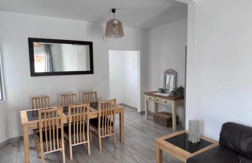 Lagos Villa | Inviting Casa Maria João: Child-Friendly Retreat with High Ratings