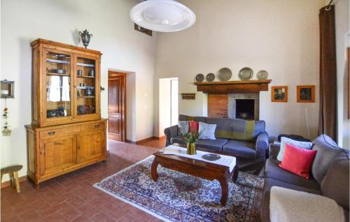 Talla House | Pet-Friendly Casa Maria Pieve: 4-Star Stay with Perfect Score