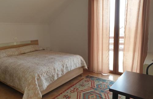 Negresti-Oas Bed & Breakfast | Family-Friendly Retreat at Casa Maria - 10/10 Guest Rated