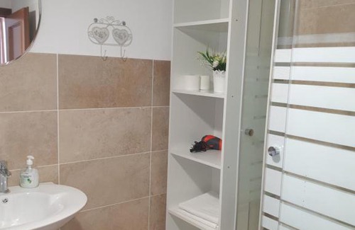 Negresti-Oas Bed & Breakfast | Family-Friendly Retreat at Casa Maria - 10/10 Guest Rated