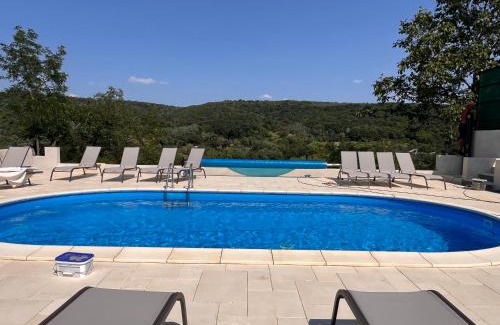 Merei House | Top-Rated Casa Maria Sarata Monteoru: Family-Friendly Retreat