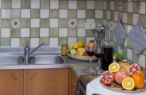 Presa House | Casa Mariagrazia: Family-Friendly Stay near Etna House Mare