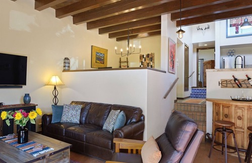 Nambe Pueblo House | Casa Mariani - Serene Retreat with Community Pool & Pet Friendly