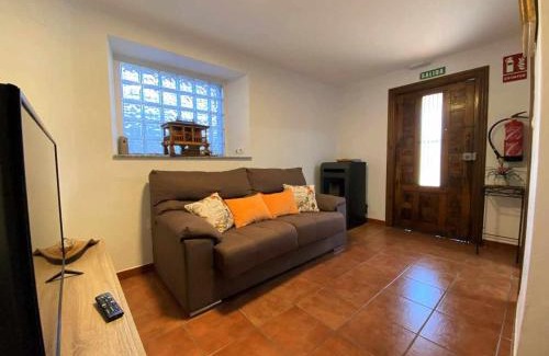 Mestas de Con House | Pet-Friendly Casa Maribel in Cangas de Onís - 8.4/10 Rating