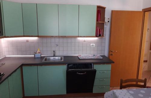 Malcesine Apartment | Pet-Friendly Retreat at Casa Marilla - Guest Rated 9.7/10