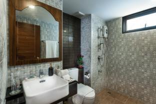 Chang Khlan Hotel | Discover Casa Marocc Hotel: Family-Friendly & Accessible Stay