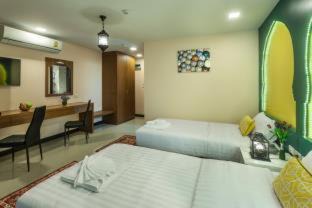 Chang Khlan Hotel | Discover Casa Marocc Hotel: Family-Friendly & Accessible Stay