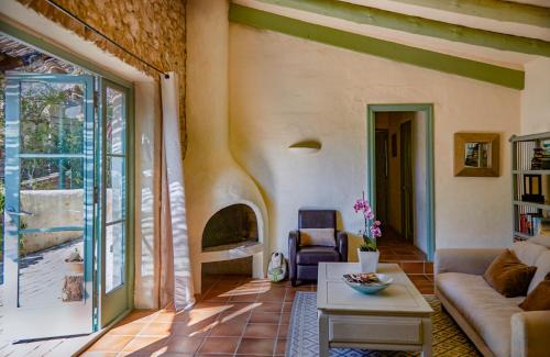 Canyelles House | Adults Only Getaway at Casa Marqués with Ocean Views