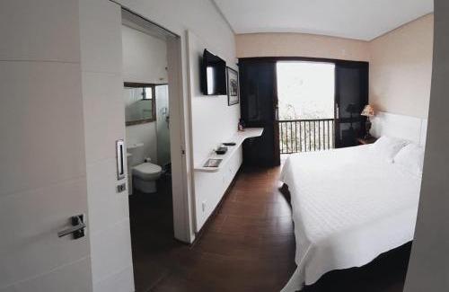 Ararangua House | Experience Casa Marrom do Chef: Top-Rated Ocean View Retreat