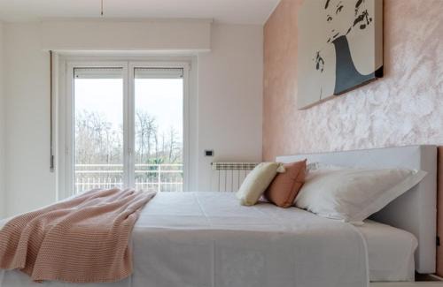 Villaggi Apartment | Highly Rated Casa Martina: Pet and Child Friendly Retreat
