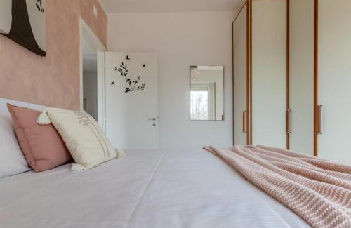 Villaggi Apartment | Highly Rated Casa Martina: Pet and Child Friendly Retreat