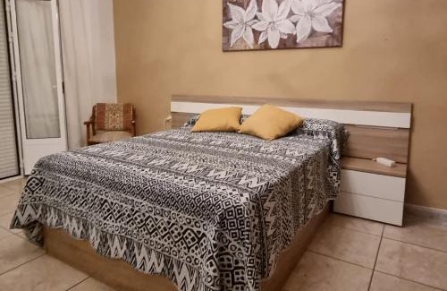 Setenil de las Bodegas House | Family-Friendly Getaway at Casa Marta with 9.5/10 Rating