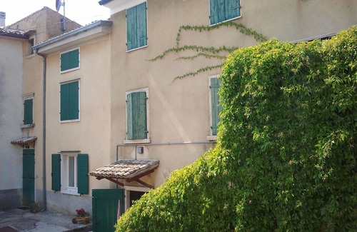Caprino Veronese House | Casa Martini: Family-Friendly Retreat in Lake Garda Hills