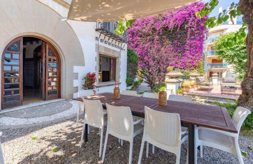 Sant Pol De Mar House | Ocean View Holiday Homes in Spain for Your Family Getaway