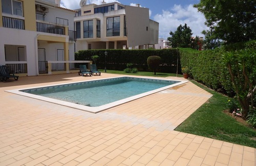 Alvor Apartment | Top-Rated Casa Mateus: Pool, Breakfast & Family-Friendly Stay