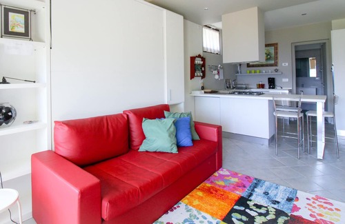 Musso Apartment | Casa Mathilda: Relax by the Pool with Ocean Views