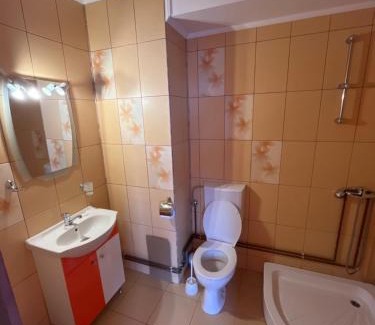 Marisel House | Family-Friendly Stay at Casa Matis Mărișel - Rated 8.8