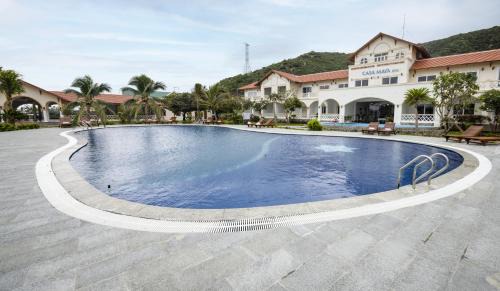 Ninh Hai Hotel | Beachfront Bliss at Casa Maya Hotel with Ocean Views