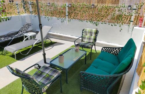 Pego House | Casa Mayago: Family-Friendly Retreat with Terrace & Sun Deck