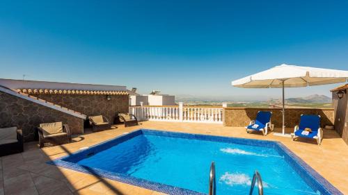 Guevejar House | Discover Casa Medina Guevejar: Family-Friendly Retreat