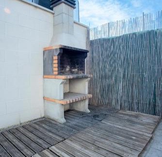 Castejon House | Casa Melchor: Family-Friendly Escape with Top Ratings