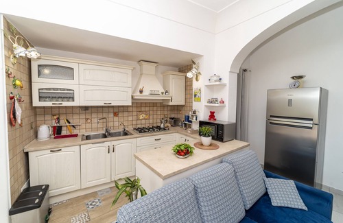 Montepertuso House | Elegant Casa Melevyen: Perfect for Families with Spa & Breakfast