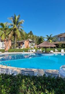 Pereque-Mirim House | Relax at Casa Melo 3: Pet Friendly with Oceanfront Views