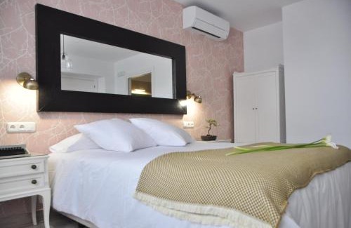 Hondarribia House | Oceanfront Bliss at CASA MENDILORE: Rated 9.5/10