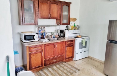 Barrero House | Discover Casa Menta: Pet-Friendly Retreat with Ocean Views