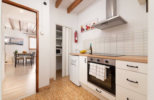 Pollensa House | Couple's Retreat at CASA MERCAT in Pollença with Free WiFi