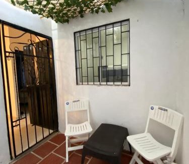 Santa Cruz de Mompox Apartment | Pet-Friendly Getaway at Casa MeyMar with Breakfast Included