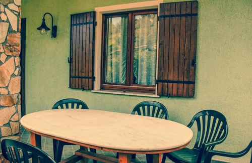 Pieve House | Pet-Friendly Casa Mezzema: Rated 10/10 by Guests
