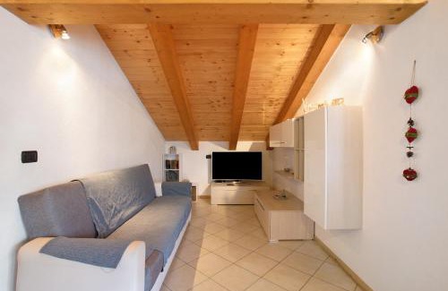 Panorama Apartment | Casa Michod - Nonno Marcel: Family and Pet-Friendly Retreat