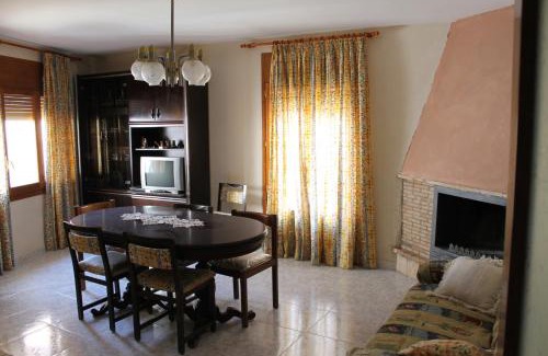 La Portellada House | Pet-Friendly Retreat at Casa Miguel - Rated 8.9/10