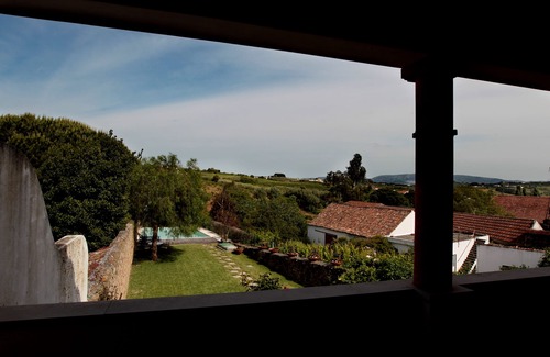 Carvalhal Villa | Experience Casa Mil Cores with Oceanfront Serenity