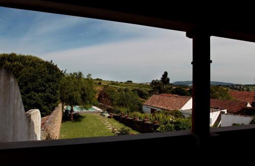 Carvalhal House | Discover Casa Mil Cores: Family-Friendly Retreat in Óbidos