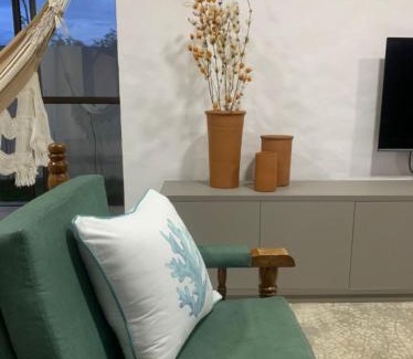 Porto de Pedras House | Discover Casa Milagres do Rio: Family-Friendly Oasis