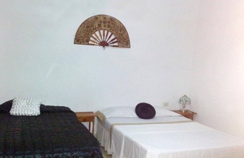 Cienfuegos House | Relax at Casa Milbia y Angel in Cienfuegos – Family-Friendly
