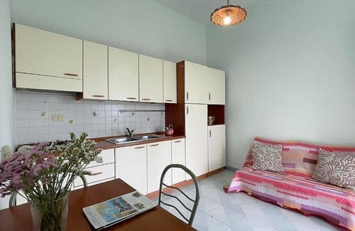 Marina di Puolo House | Cozy Casa Milli C: Oceanfront Apartment with Pool & Breakfast